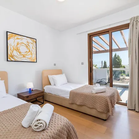 Villa Napa Sunlight #3 *